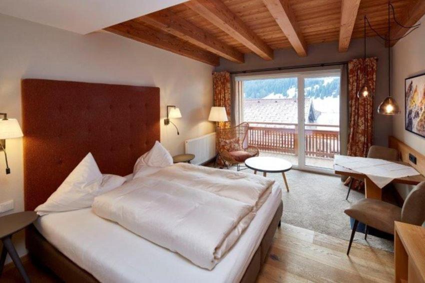 Alpenjuwel Rohnenspitze Hotel Zöblen Kültér fotó